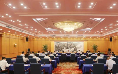 陈一新：提升基层社会治理“智治”水平